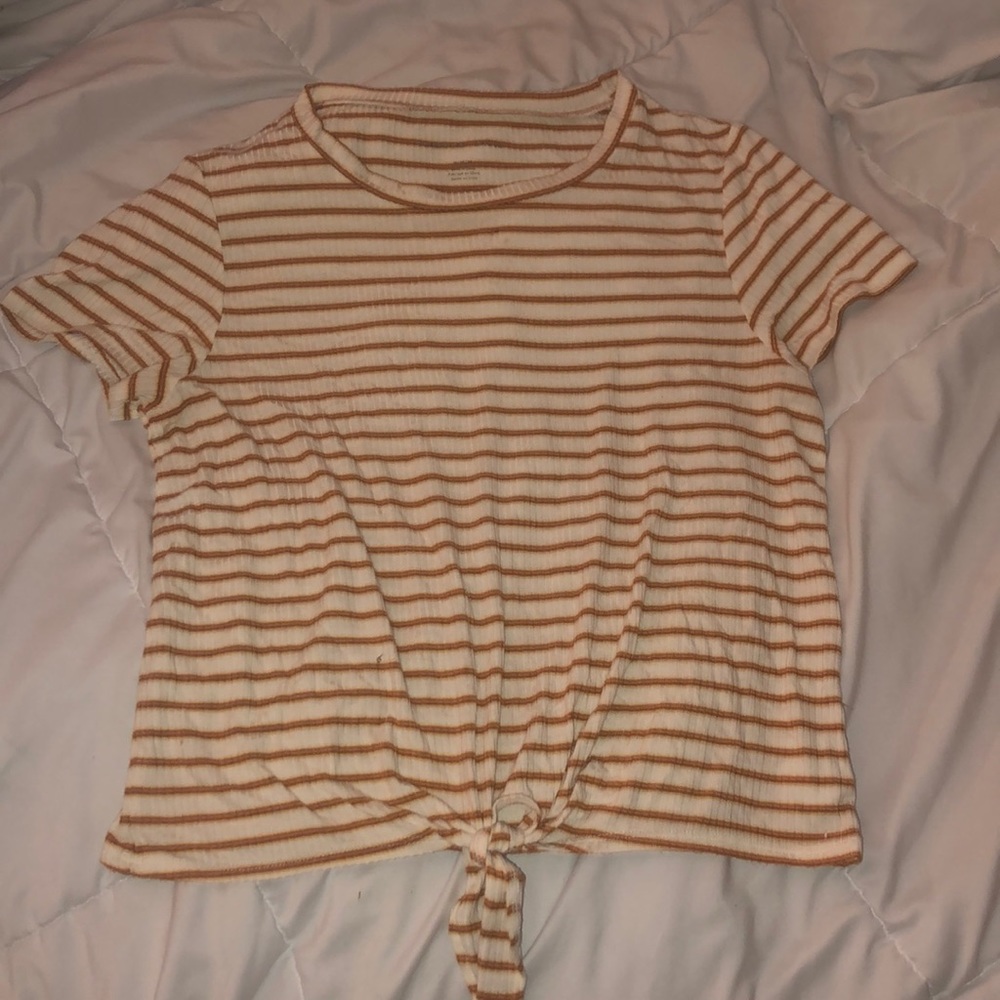 American Eagle T-shirt